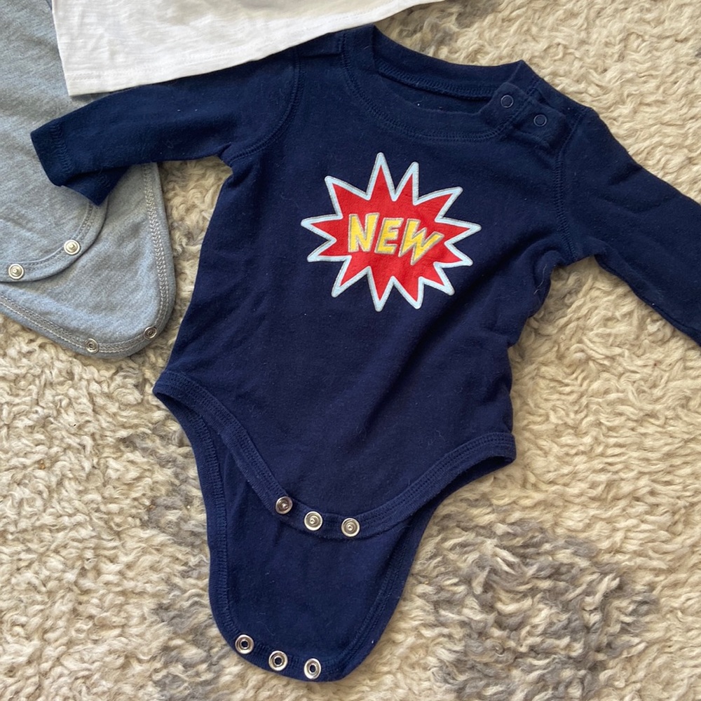 Newborn-3mo bundle - Picture 3 of 5